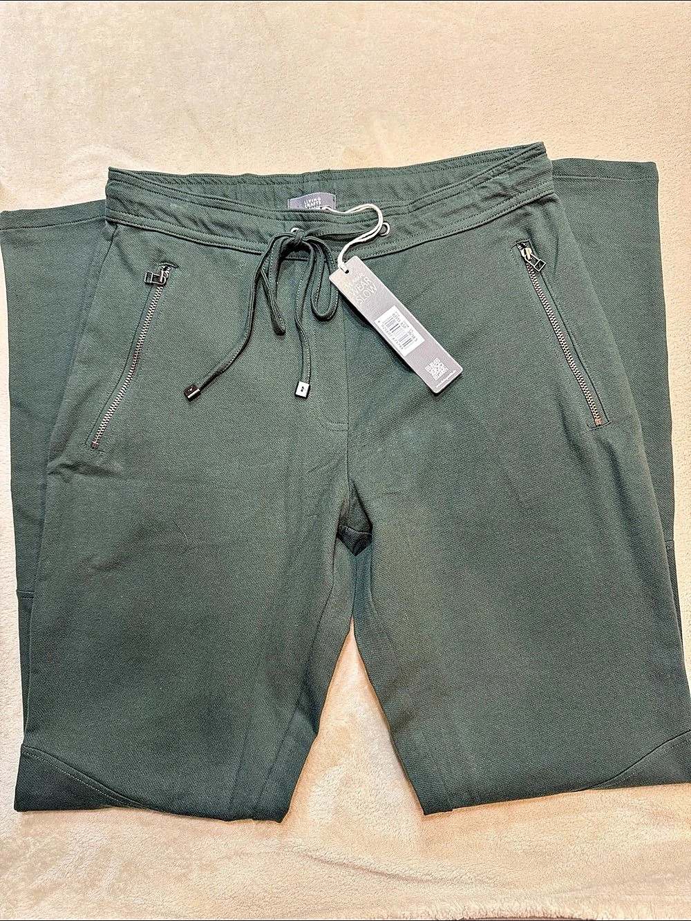 Living Crafts Green Zipper Pocket Leggings Size Small